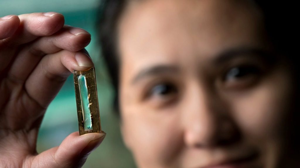 Mya Le Thai tarafından geliştirilen yeni bir pil, şu anda kullandığımız pillere göre 400 kat daha fazla şarj döngüsüne sahip.