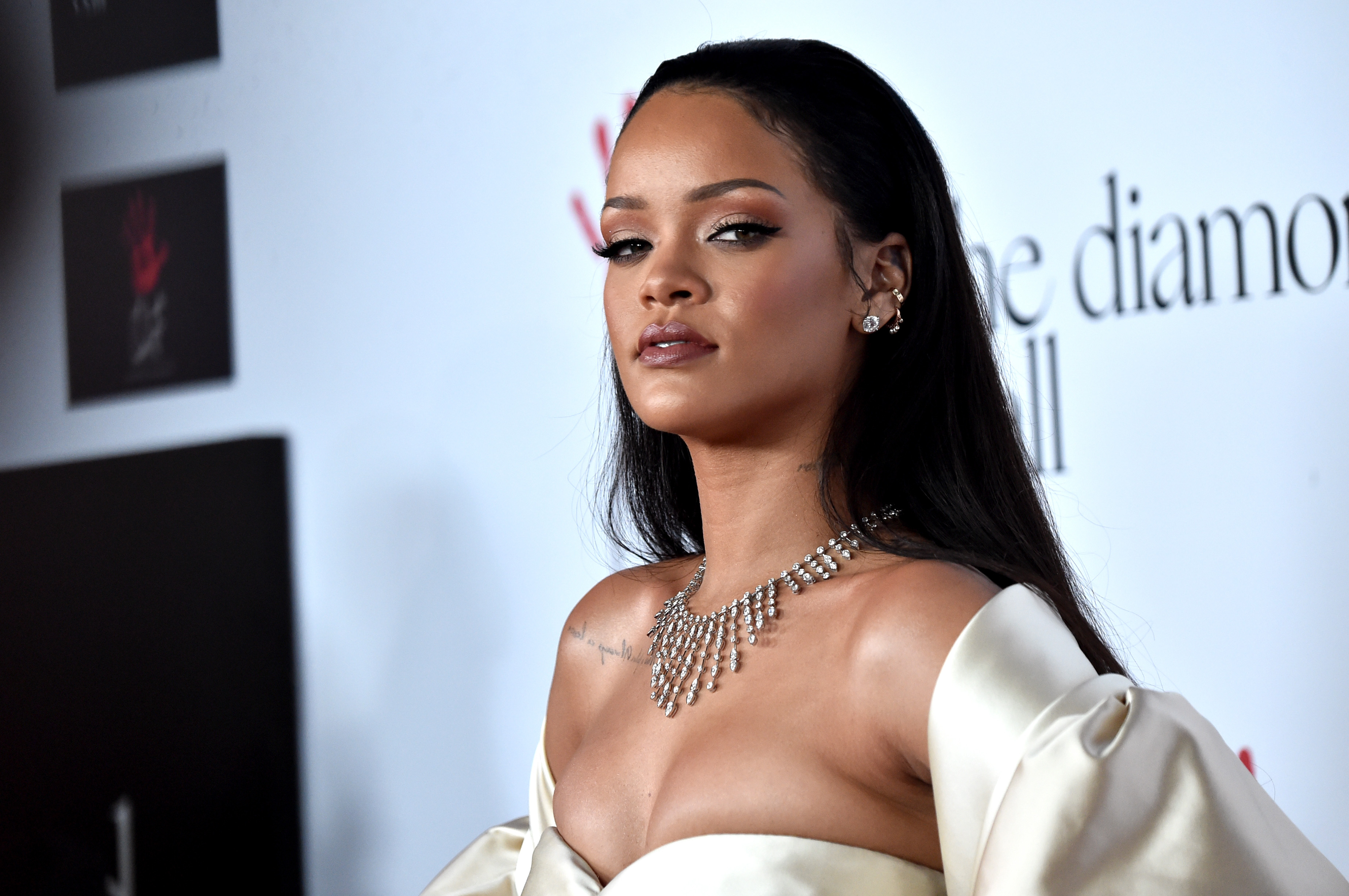 SANTA MONICA, CA - DECEMBER 10: Recording artist Rihanna attends the 2nd Annual Diamond Ball hosted by Rihanna and The Clara Lionel Foundation at The Barker Hanger on December 10, 2015 in Santa Monica, California. (Photo by Alberto E. Rodriguez/Getty Images)